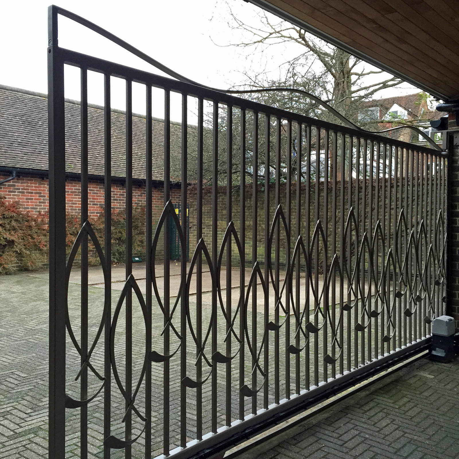 Fishermans Quay automated entrance gate