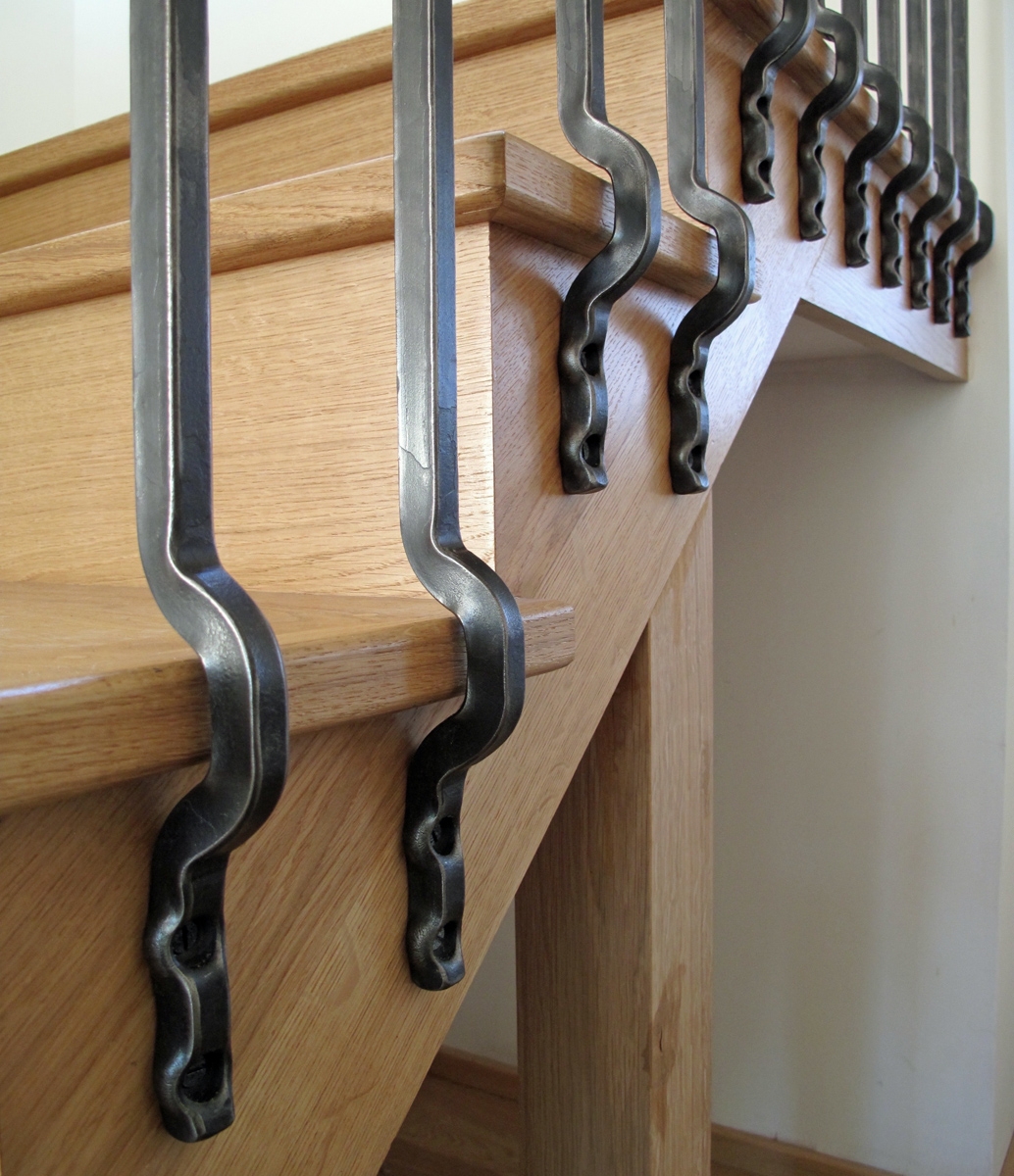 contemporary-iron-balustrade