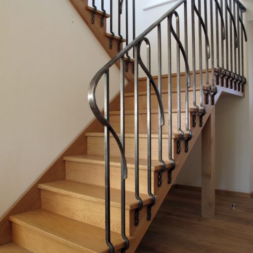 Contemporary-iron-balustrade
