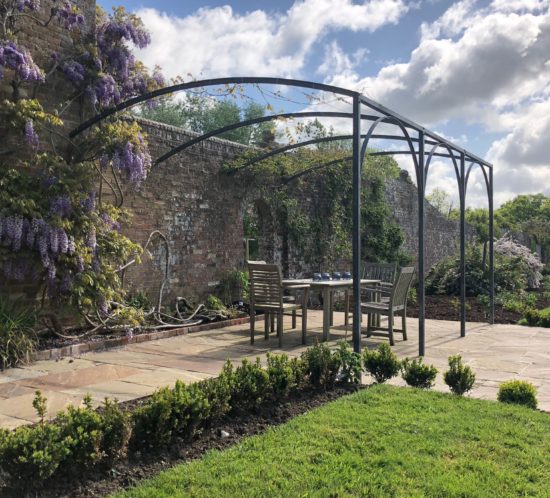 Vaulted metal Pergola
