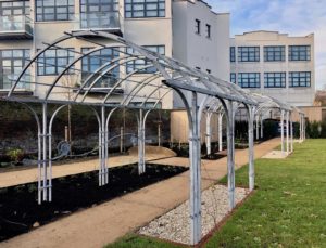 metal-pergolas-gardens