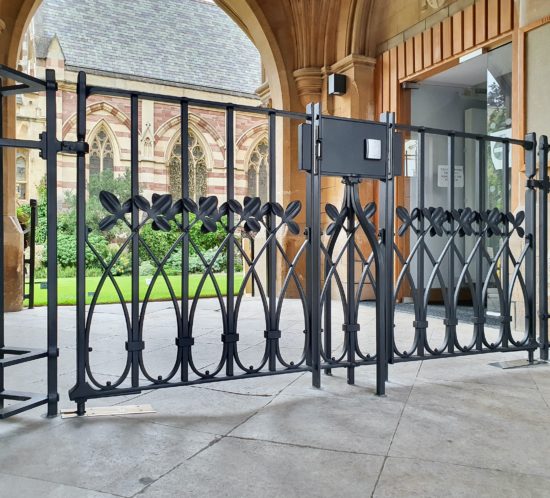 Balliol-gates-porters-lodge-james-price-blacksmith