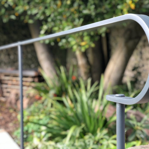 modern-handrail-blacksmith-metal-iron-contemporary