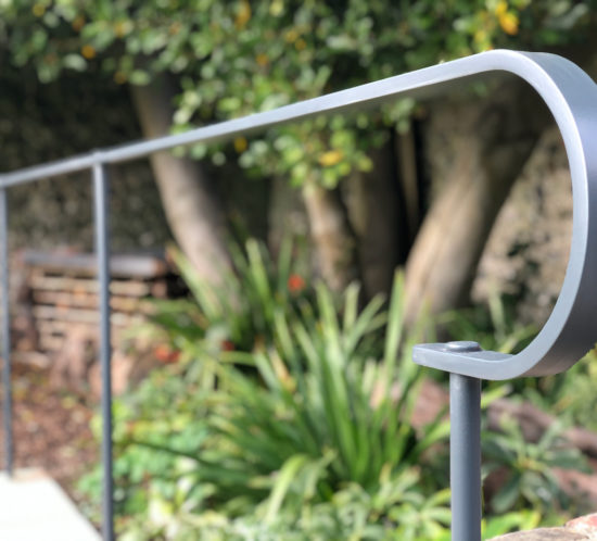 modern-handrail-blacksmith-metal-iron-contemporary