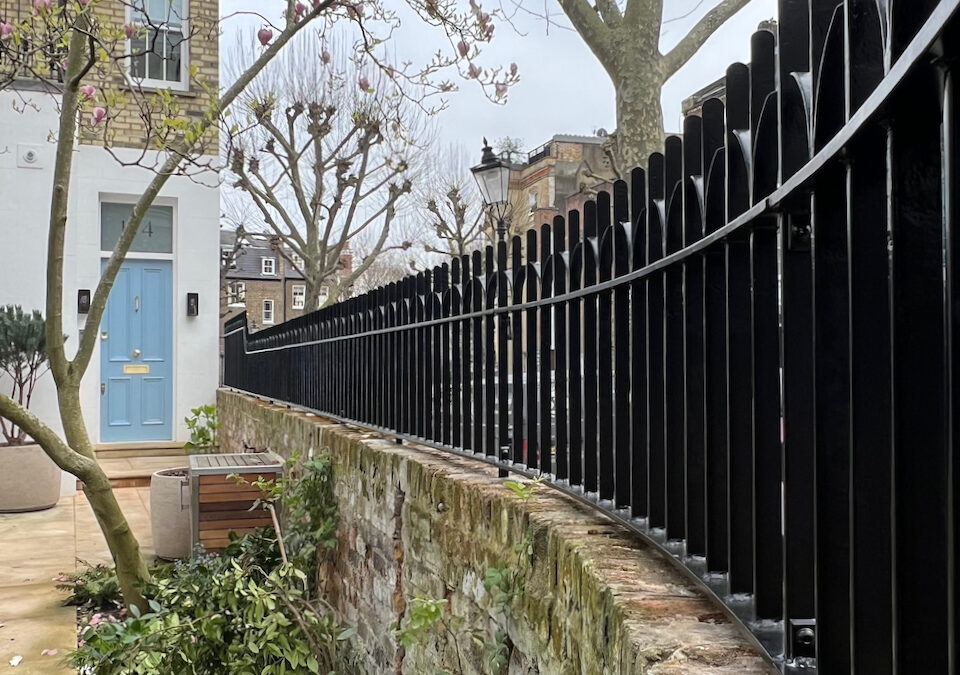 Primrose Hill railing