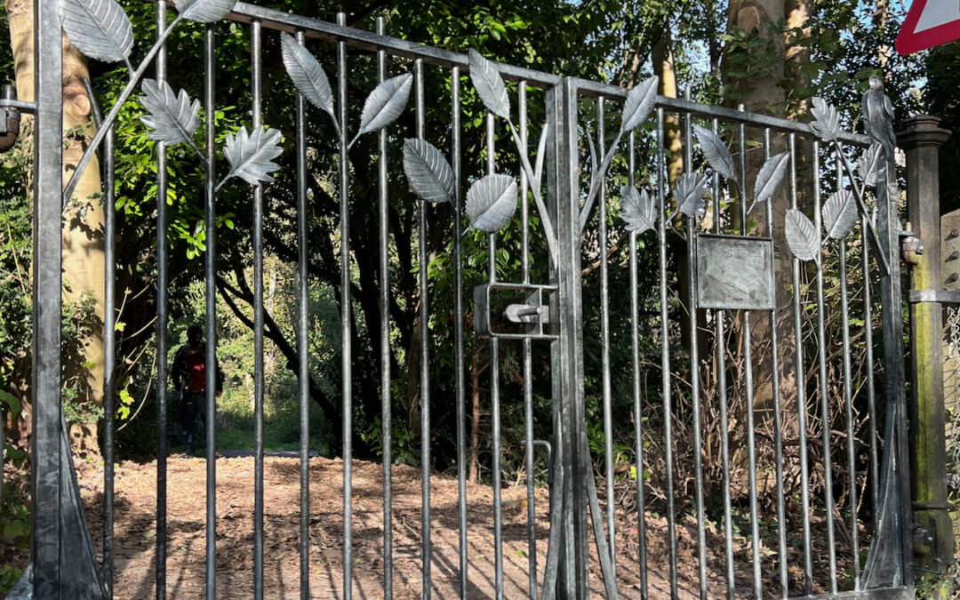 Deneway nature reserve Gates